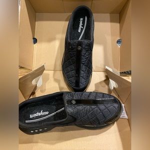 Easy Spirit TravelTime Classic Clog 8.5M Patent Black